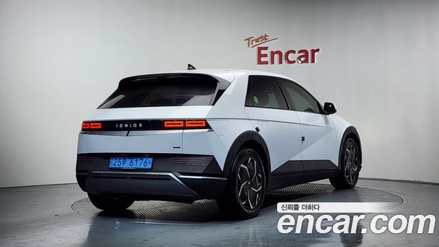 Hyundai Ioniq 5 Long Range AWD Exclusive 2022 — фото 2