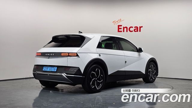 Hyundai Ioniq 5 Long Range AWD Exclusive 2022 — фото 2
