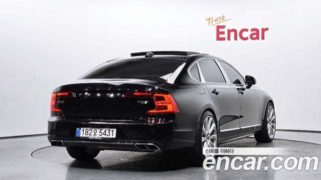 Volvo S90 T8 AWD Excellence 2020 — фото 2