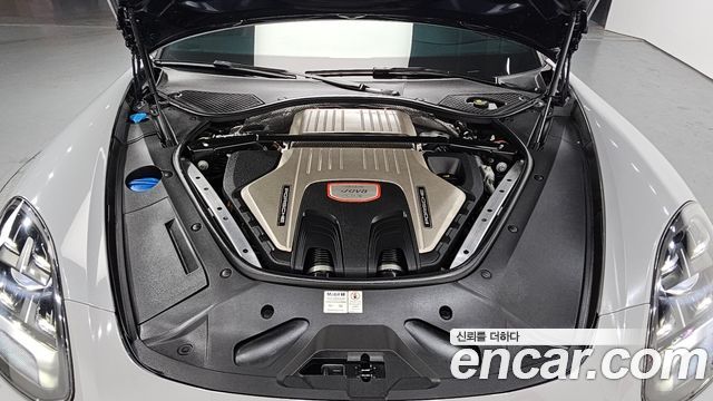 Porsche Panamera (971) 4.0 GTS 2019 — фото 6