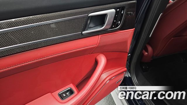 Porsche Panamera (971) 4.0 GTS 2019 — фото 18