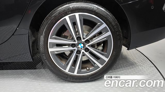 BMW 2 Series Gran Coupe (F44) 220i Sport 2024 — фото 5