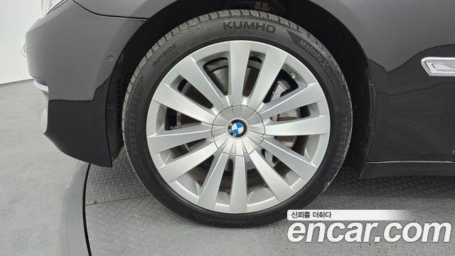 BMW 7 Series (F01) 750Ld xDrive Individual 2015 — фото 5
