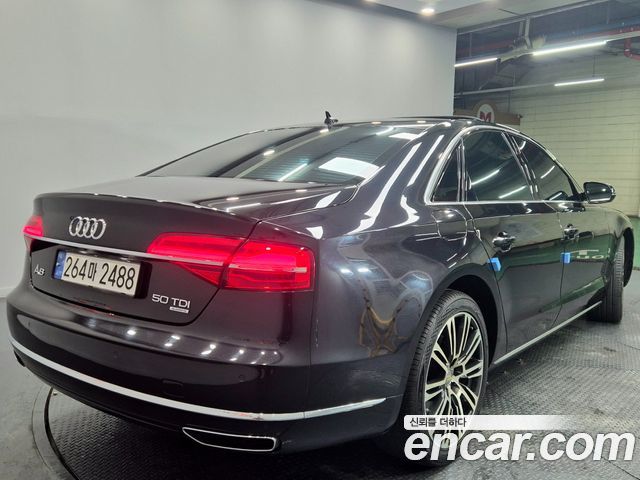 Audi A8 50 TDI Quattro D4 2015 — фото 2