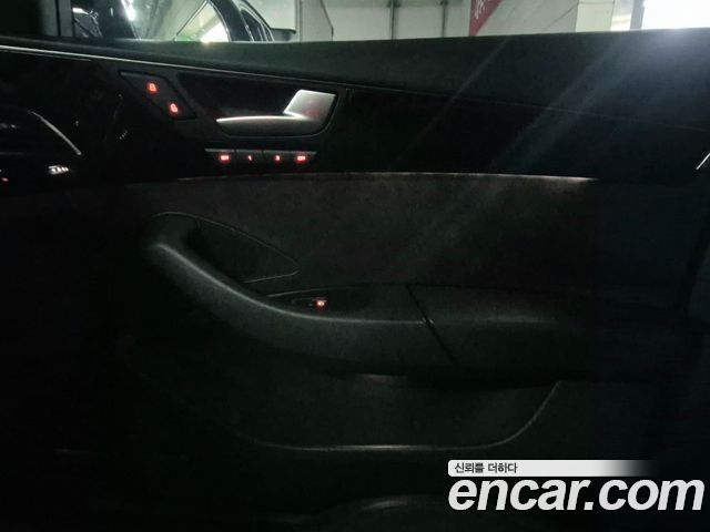 Audi A8 50 TDI Quattro D4 2015 — фото 17