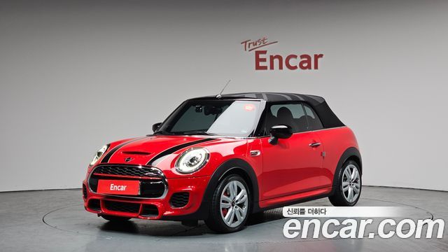 MINI Cooper S Convertible JCW 3rd 2020 — фото 19