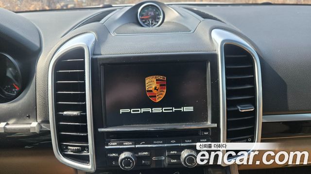 Porsche Cayenne 3.0 Diesel Platium Edition 958 2014 — фото 19