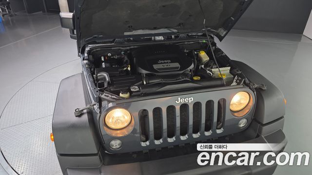 Jeep Wrangler (JK) 3.6 Rubicon 4Door 2016 — фото 6