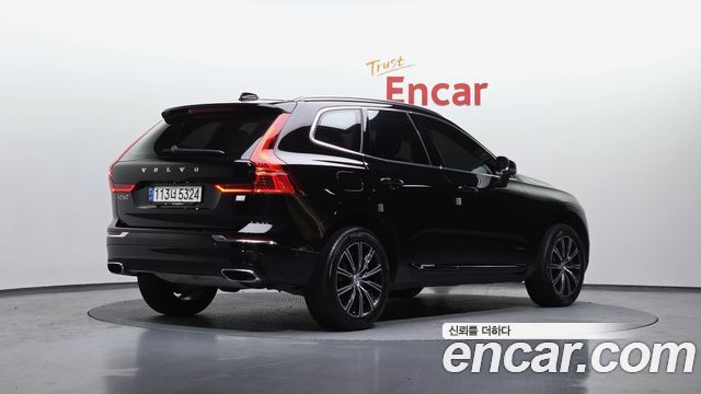 Volvo XC60 (II) T8 Inscription 2021 — фото 2