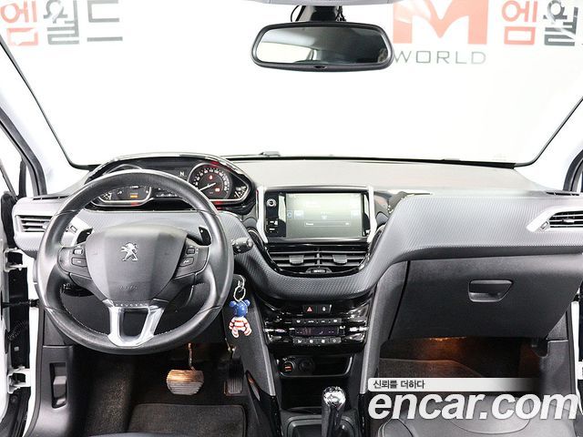 Peugeot 2008 1.6 BlueHDi Feline 2015 — фото 5