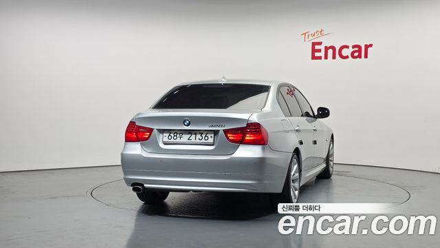 BMW 3 Series (E90) 320i Sedan CP 2011 — фото 4