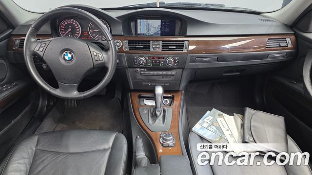 BMW 3 Series (E90) 320i Sedan CP 2011 — фото 7