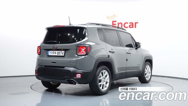 Jeep Renegade 2.4 Limited 2019 — фото 2