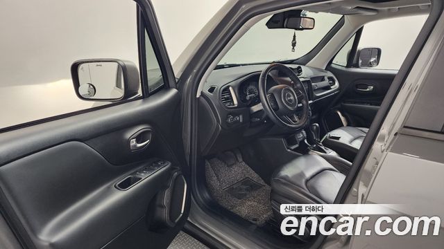 Jeep Renegade 2.4 Limited 2019 — фото 10