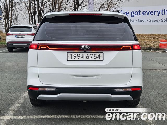 Kia Carnival (IV) Diesel 9-Seater Prestige 2022 — фото 4