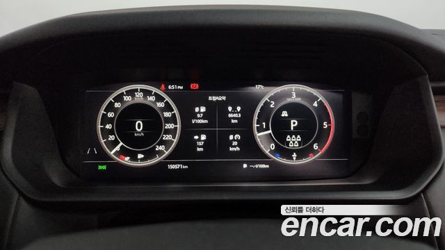 Land Rover Discovery 5 3.0 TD6 HSE Luxury 2018 — фото 16