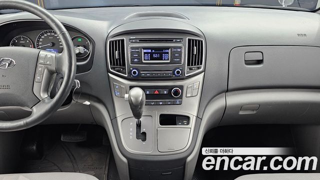 Hyundai Grand Starex Van 5-Seater Modern 2021 — фото 14