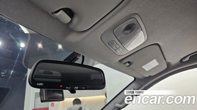 Hyundai Grand Starex Van 5-Seater Modern 2021 — фото 19