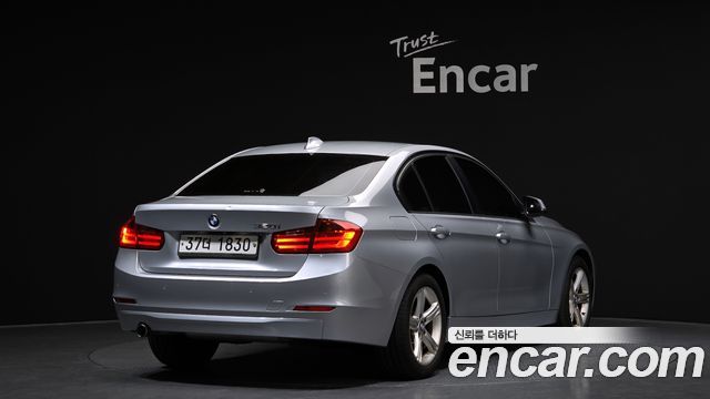 BMW 3 Series (F30) 320i 2014 — фото 2