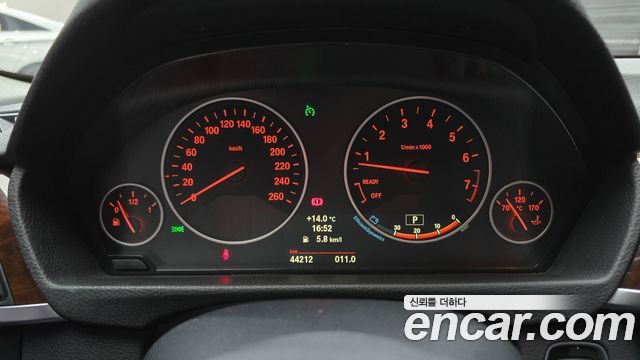 BMW 3 Series (F30) 320i 2014 — фото 8