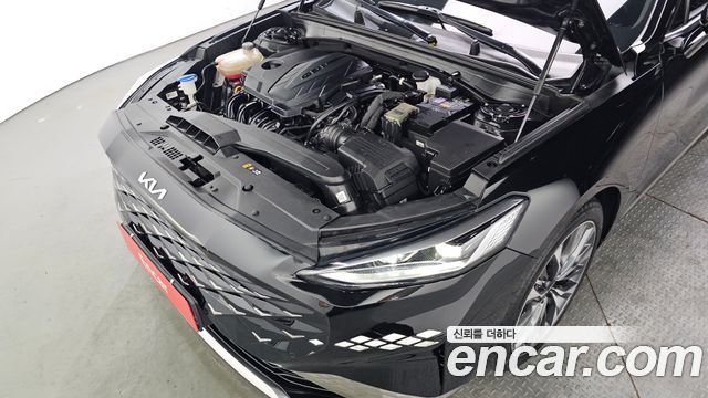 Kia K8 2.5 Gasoline 2WD Noblesse 2022 — фото 6