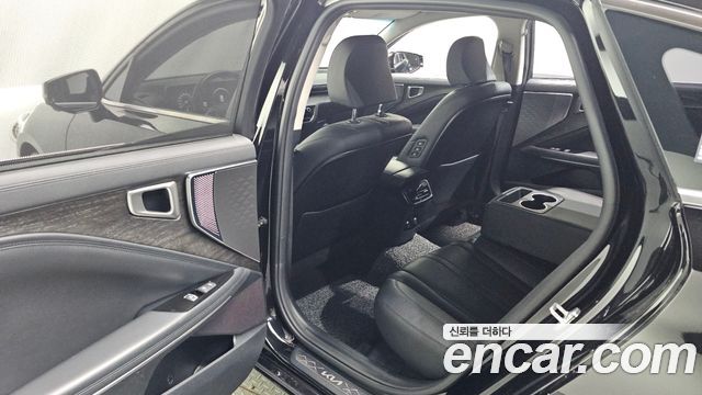 Kia K8 2.5 Gasoline 2WD Noblesse 2022 — фото 11