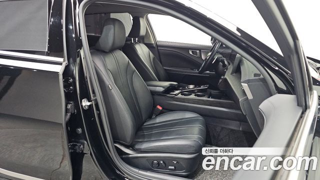 Kia K8 2.5 Gasoline 2WD Noblesse 2022 — фото 12