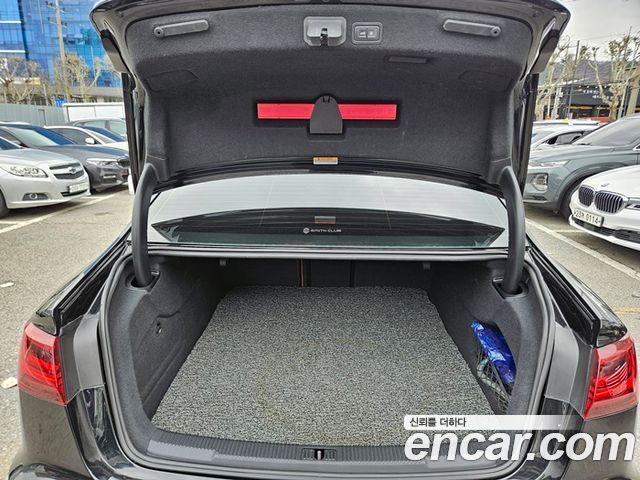 Audi A6 35 TDI Quattro Premium C7 2018 — фото 24