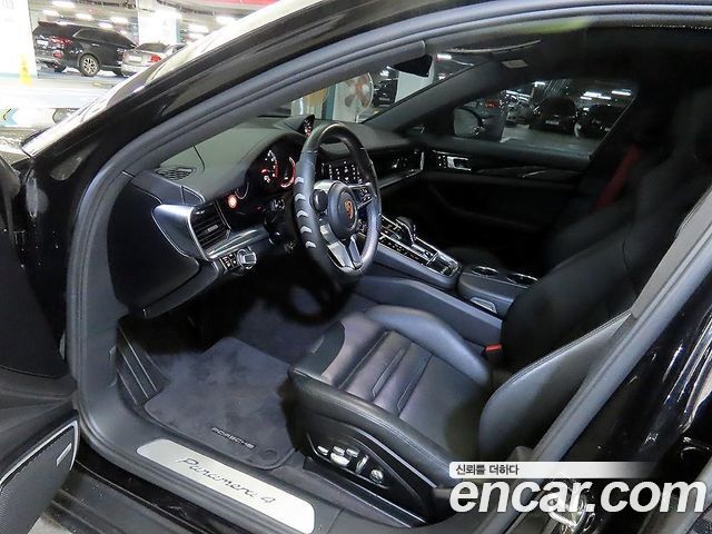 Porsche Panamera (971) 3.0 AWD 2019 — фото 6