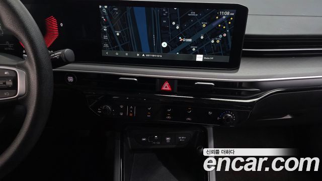 Kia K5 (III) 2.0 Prestige 2024 — фото 19