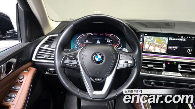 BMW X5 (G05) xDrive 40i xLine 2022 — фото 13