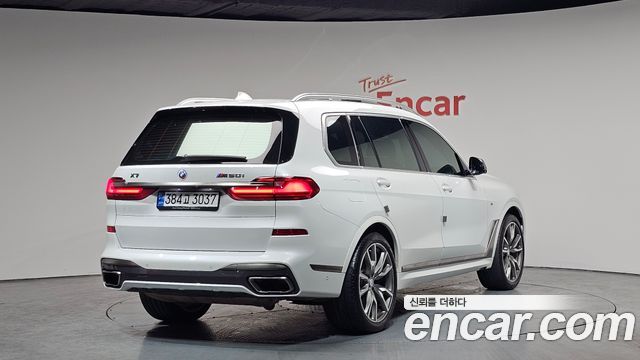 BMW X7 (G07) M50i 6STR 2022 — фото 2