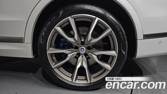 BMW X7 (G07) M50i 6STR 2022 — фото 5