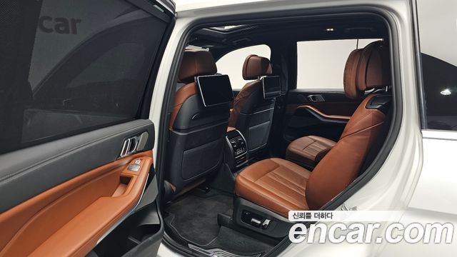 BMW X7 (G07) M50i 6STR 2022 — фото 12