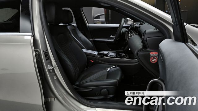 Mercedes-Benz A-Class (W177) A220 Sedan 2020 — фото 10