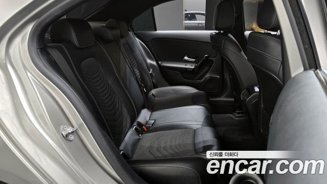 Mercedes-Benz A-Class (W177) A220 Sedan 2020 — фото 12
