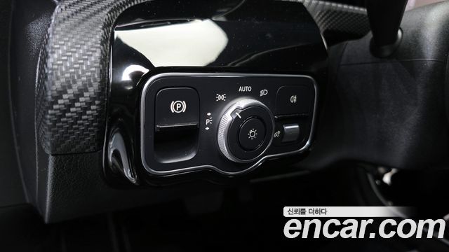 Mercedes-Benz A-Class (W177) A220 Sedan 2020 — фото 16