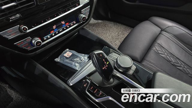BMW 5 Series (G30) 523d xDrive Luxury 2021 — фото 9