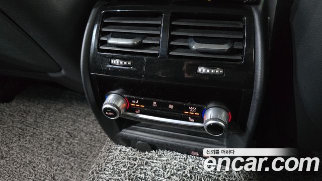 BMW 5 Series (G30) 523d xDrive Luxury 2021 — фото 19