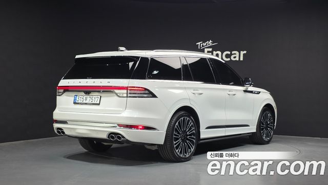 Lincoln Aviator (II) 3.0 Black Label AWD 2025 — фото 2