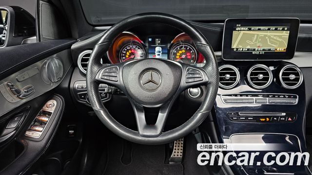 Mercedes-Benz GLC-Class (X253) GLC300 4MATIC AMG Line Coupe 2019 — фото 16