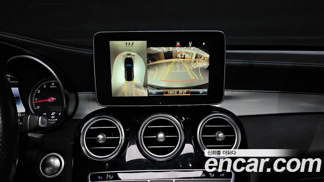 Mercedes-Benz GLC-Class (X253) GLC300 4MATIC AMG Line Coupe 2019 — фото 18