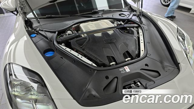 Porsche Panamera (976) 4.0 GTS 2025 — фото 6