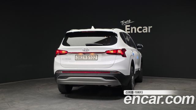Hyundai Santa Fe Gasoline 2.5T 2WD Exclusive 2022 — фото 4