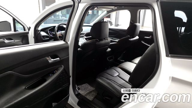 Hyundai Santa Fe Gasoline 2.5T 2WD Exclusive 2022 — фото 11
