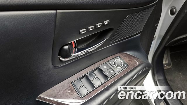 Lexus RX350 Executive AL10 2013 — фото 18
