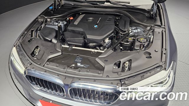 BMW 5 Series (G30) 530i M Sport Package 2017 — фото 6