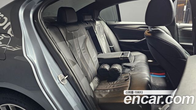 BMW 5 Series (G30) 530i M Sport Package 2017 — фото 12