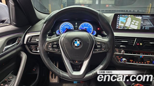 BMW 5 Series (G30) 530i M Sport Package 2017 — фото 13