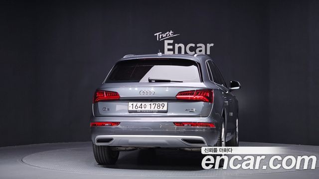Audi Q5 (FY) 40 TDI Quattro Premium 2020 — фото 4